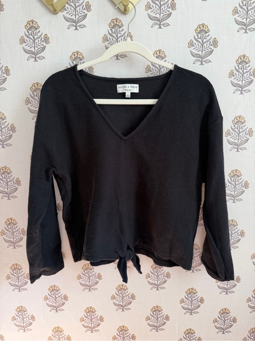 3/$20 - Texture & Thread for Madewell
Top